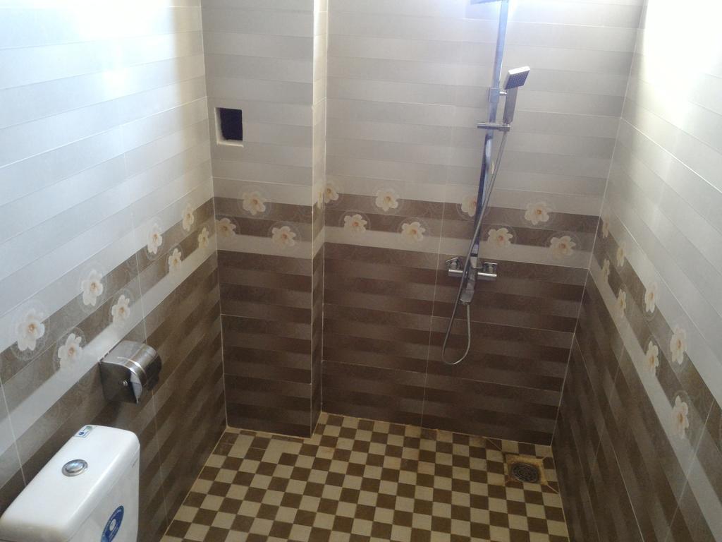An Hung Hotel Buôn Ma Thuột Esterno foto